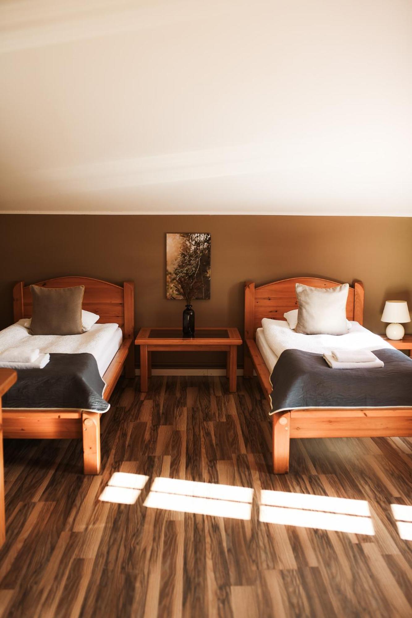 Jolanta Hotel Aluksne Bagian luar foto