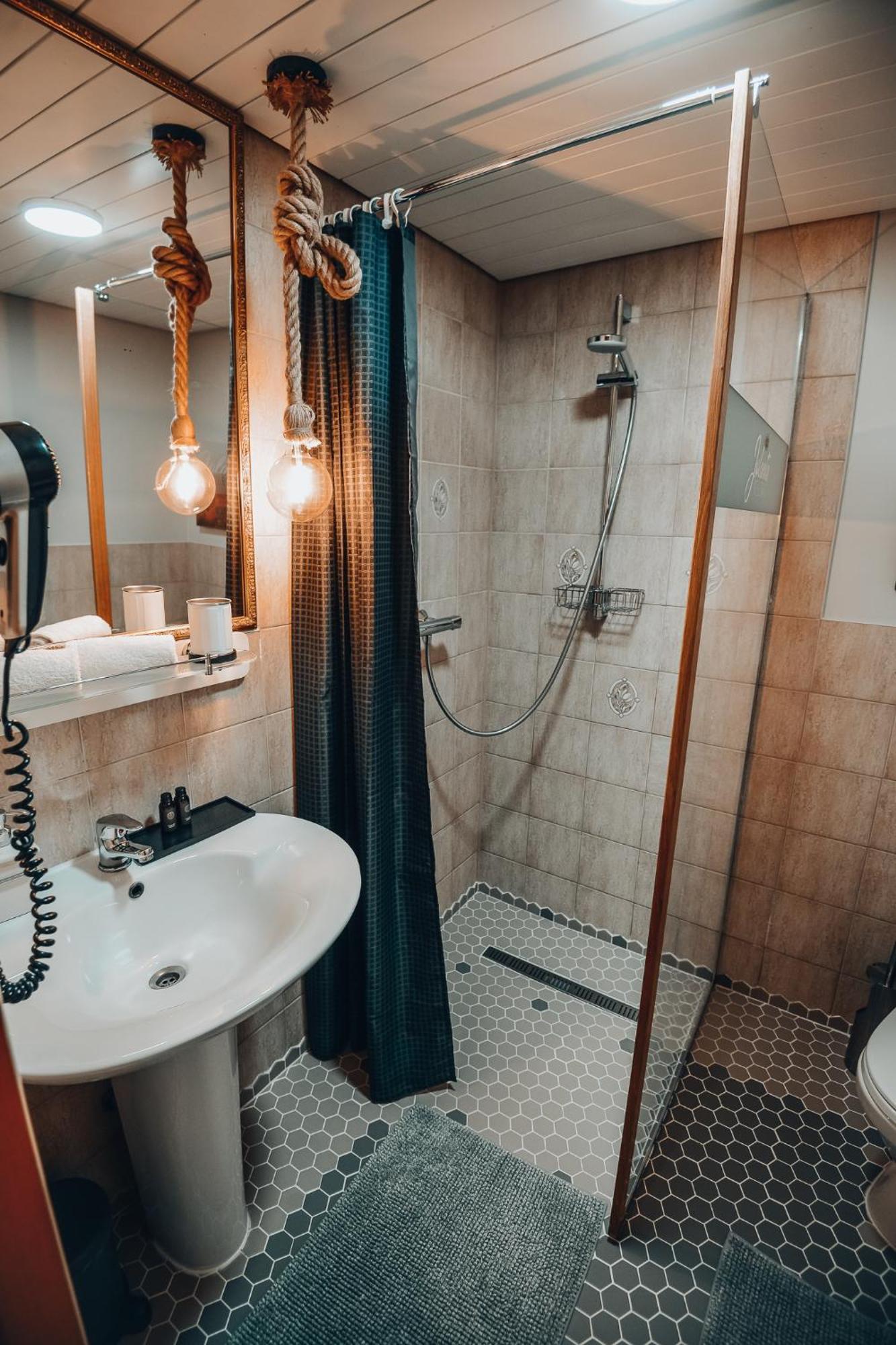 Jolanta Hotel Aluksne Ruang foto